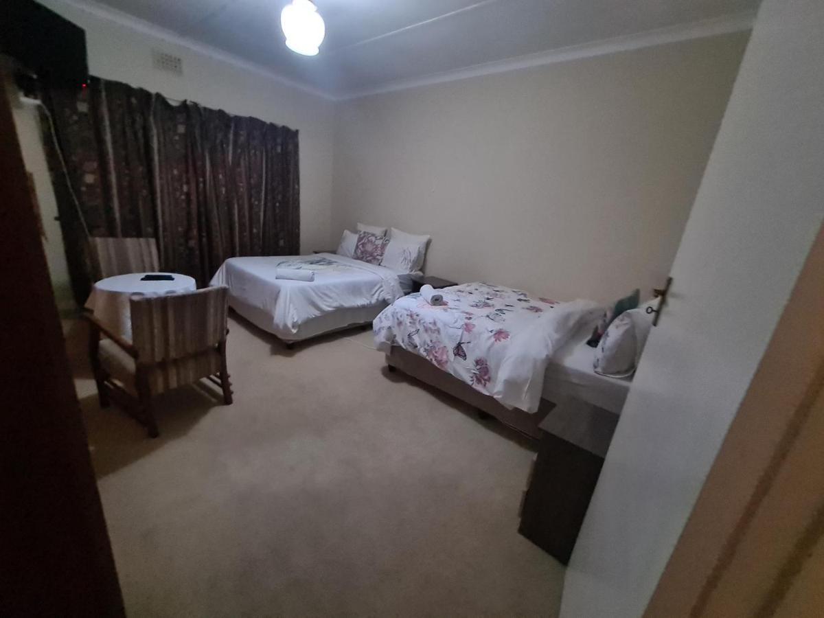 Zenith House Boston Self Catering Accomodation Кейптаун Екстериор снимка